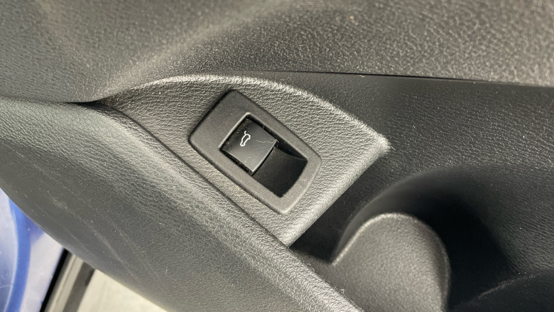 BMW X1 sDrive 18i [136] SE 5dr Petrol Estate